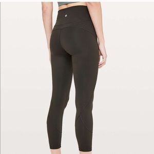 Lululemon In Movement 7/8 tights size 4 green